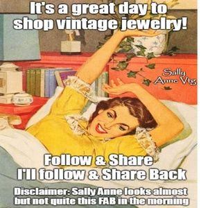 I wish I woke up with those red lips tho